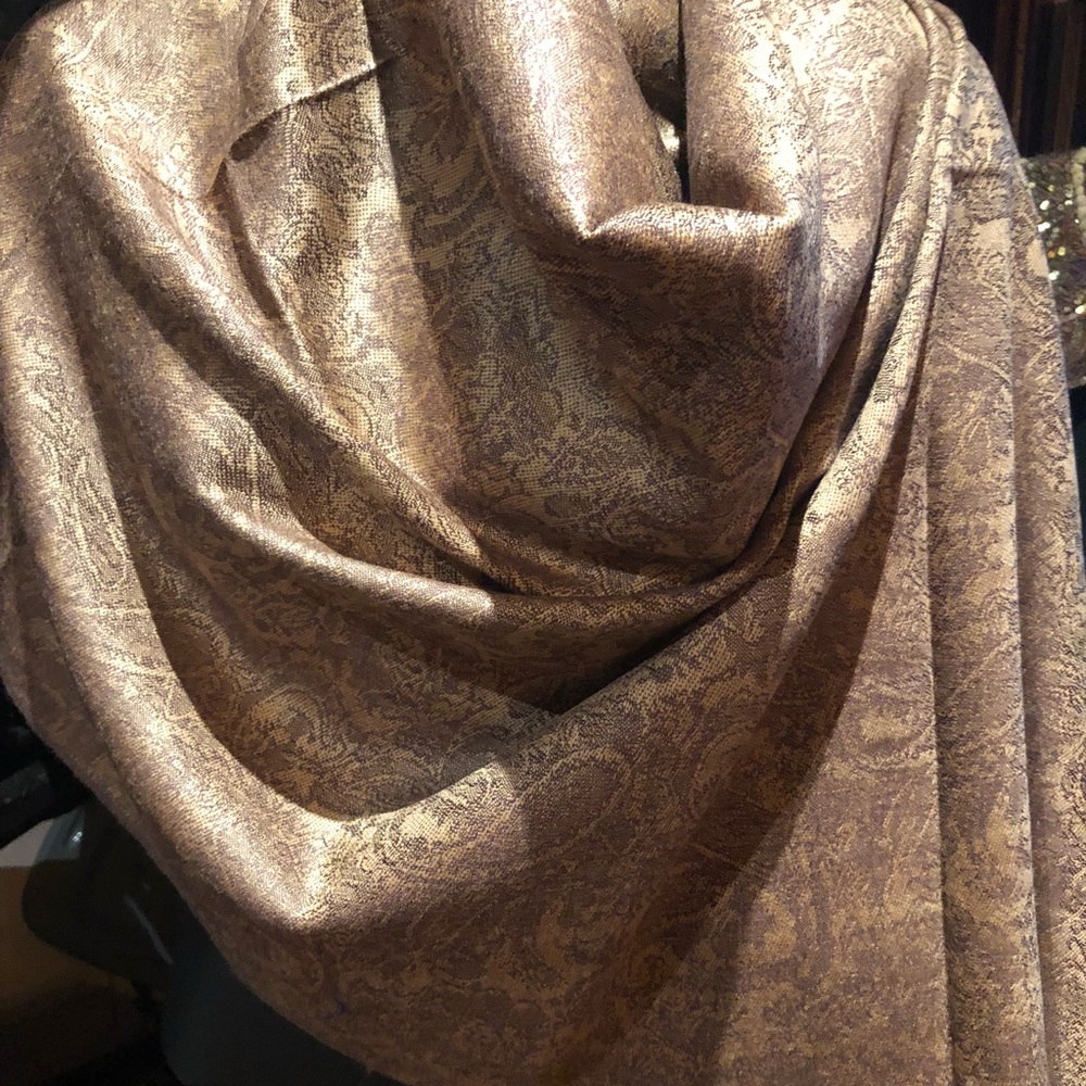 Vintage style paisley pashmina shawl